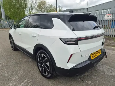 Used Vauxhall Grandland X 2025 White SUV