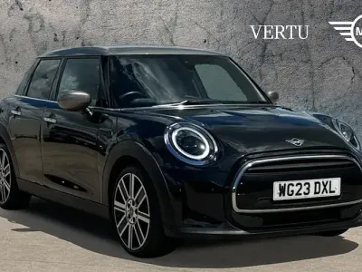 Used Mini Cooper Exclusive 136 HP (100 kW) 2023 Black Hatchback