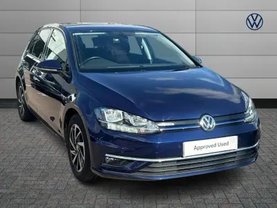 Used VW Golf VII Match 128 HP (94 kW) 2019 Blue Hatchback