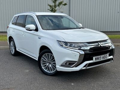 Used Mitsubishi Outlander P-HEV 206 HP (151 kW) 2019 White Estate