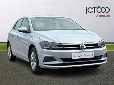 Used VW Polo SE 64 HP (47 kW) 2018 Silver Hatchback