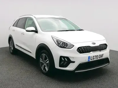 Used Kia Niro 139 HP (102 kW) 2020 White SUV