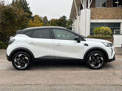 Used Renault Captur Techno 158 HP (116 kW) 2025 White/black  SUV