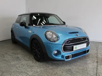 Używany Mini Cooper S Hatch 2015 Niebieski Hatchback