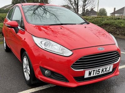 Used Ford Fiesta Zetec 2015 Red Hatchback