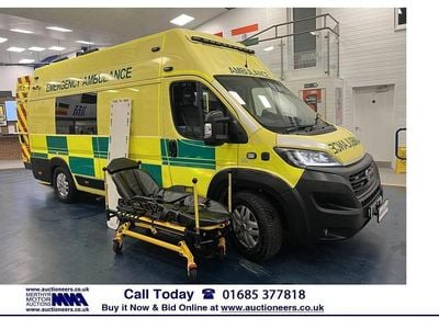 Used Fiat Ducato 176 HP (129 kW) 2020 Yellow Van