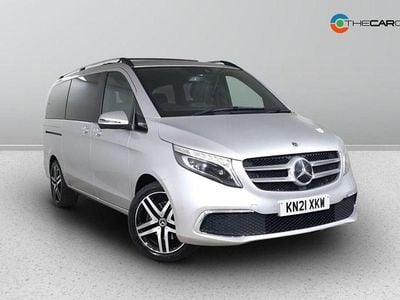 Mercedes V220