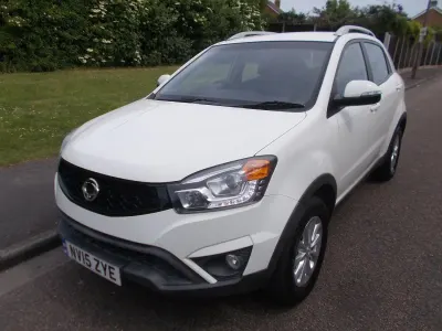 Used SsangYong Korando 146 HP (107 kW) 2015 White SUV