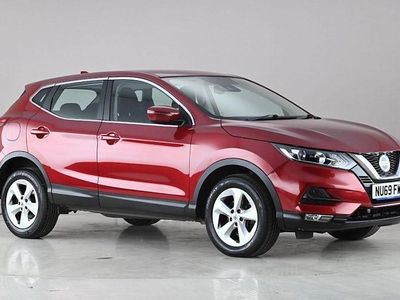 Used Nissan Qashqai Acenta Premium 116 HP (85 kW) 2019 Red SUV