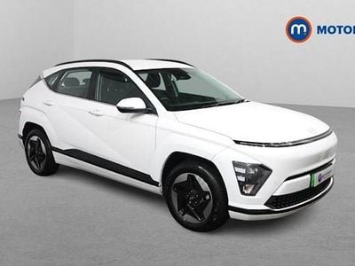 White Used 2025 Hyundai Kona Advanced SUV | £21,749 (Good price)