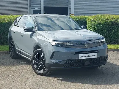 Used Vauxhall Grandland X 136 HP (100 kW) 2025 Grey SUV