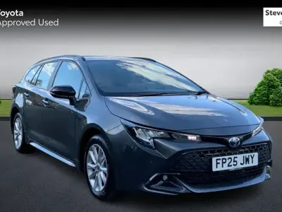 Used Toyota Corolla 140 HP (102 kW) 2025 Grey Estate