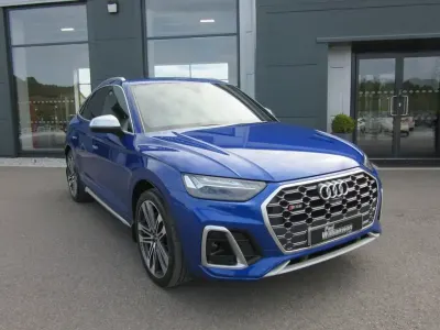 Usado Audi SQ5 Sportback Comfort 341 HP (250 kW) 2021 Azul SUV