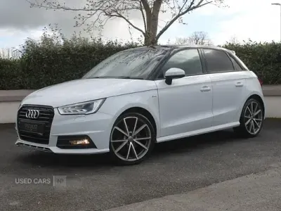Usado Audi A1 Black Edition 116 HP (85 kW) 2017 Branco Citadino