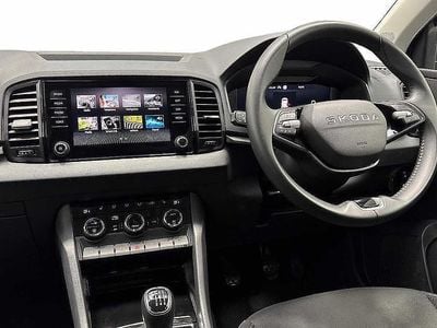 Used Skoda Karoq SE 150 HP (110 kW) 2025 Graphite grey metallic SUV