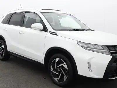 Used Suzuki Vitara 116 HP (85 kW) 2025 White SUV