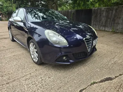 Used Alfa Romeo Giulietta Veloce 140 HP (102 kW) 2012 Blue Hatchback