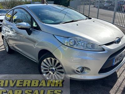 Used Ford Fiesta Titanium 96 HP (70 kW) 2009 Silver Hatchback