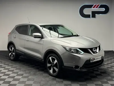 Used Nissan Qashqai N-Connecta 115 HP (84 kW) 2016 Silver SUV