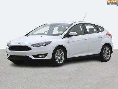 Used Ford Focus Titanium 125 HP (91 kW) 2015 White Hatchback