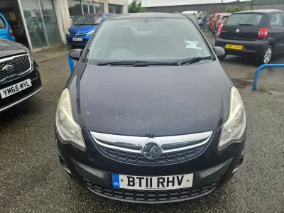 Used Vauxhall Corsa 85 HP (62 kW) 2011 Black Hatchback