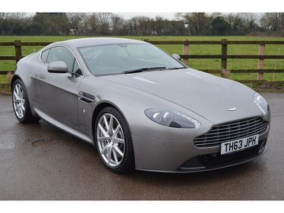 Aston Martin V8 Vantage