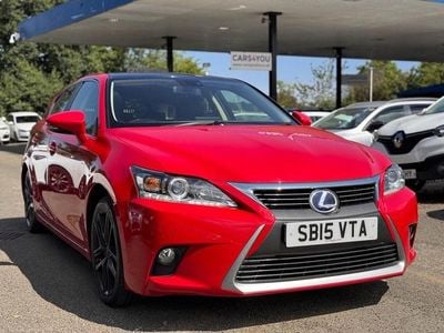 Lexus CT200h