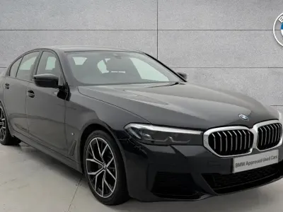 Begagnad BMW 520 M Sport 187 HK (137 kW) 2022 Svart