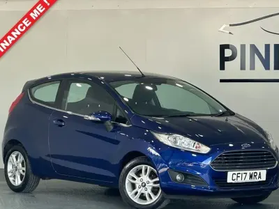 Used Ford Fiesta Zetec 100 HP (73 kW) 2017 Blue Hatchback