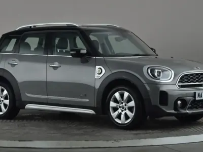 Gebraucht Mini Cooper S Classic 220 PS (161 kW) 2022 Grau Kleinwagen