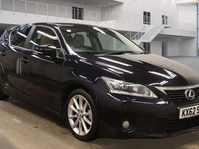 Lexus CT200h