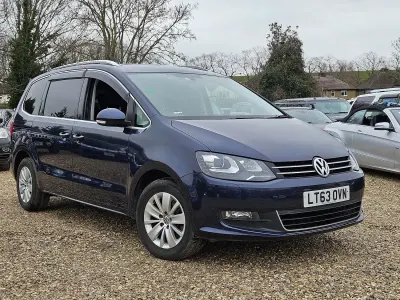 Usado VW Sharan SE 150 HP (110 kW) 2013 Azul Monovolume