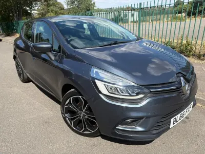Used Renault Clio Dynamique 90 HP (66 kW) 2016 Grey Hatchback