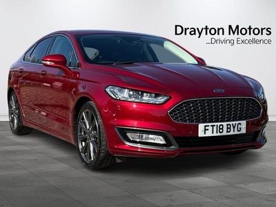 Used Ford Mondeo Vignale 180 HP (132 kW) 2018 Red Hatchback