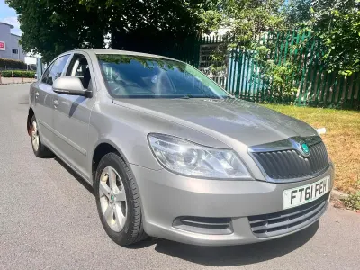 Used Skoda Octavia SE 103 HP (75 kW) 2011 Beige Hatchback