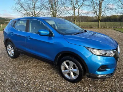 Begagnad Nissan Qashqai Acenta Premium 2019 Blå SUV