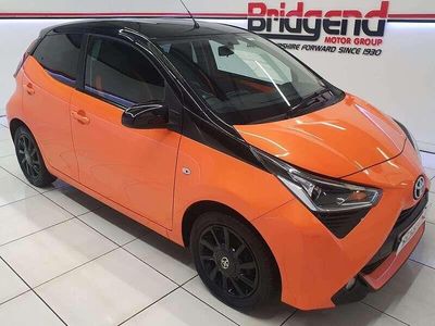 Used Toyota Aygo X-cite 72 HP (52 kW) 2020 Orange Hatchback