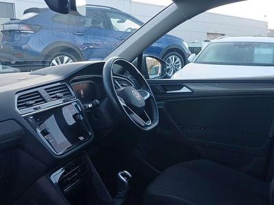 Used VW Tiguan Allspace Life 150 HP (110 kW) 2022 Grey SUV
