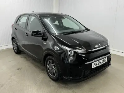 Second-hand Kia Picanto 2025 Negru Hatchback
