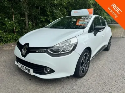 Used Renault Clio Dynamique 90 HP (66 kW) 2016 White Hatchback