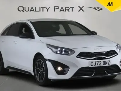 Begagnad Kia ProCeed GT-Line 158 HK (116 kW) 2023 Vit Kombi