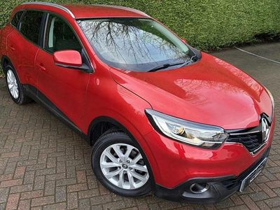 Red Used 2016 Renault Kadjar Dynamique SUV | £5,495 (Fair price)