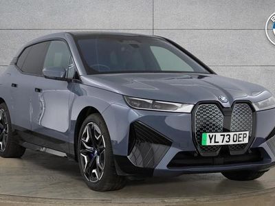 BMW iX