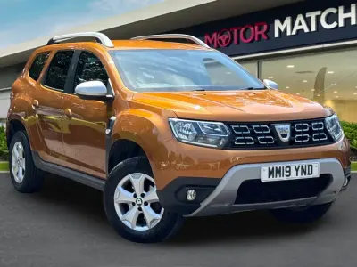 Used Dacia Duster Comfort 114 HP (83 kW) 2019 Orange SUV