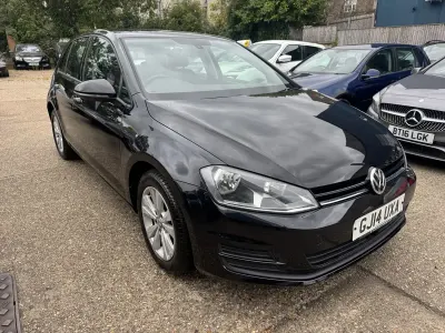 Used VW Golf VII SE 105 HP (77 kW) 2014 Black Hatchback