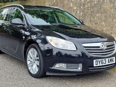 Used Vauxhall Insignia SRi 160 HP (117 kW) 2013 Black Estate