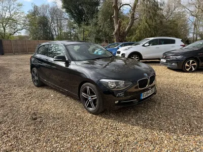 Used BMW 118 Sport Line 2014 Black Hatchback