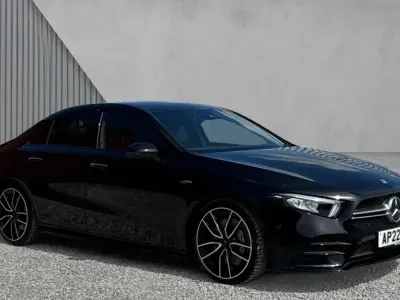 Begagnad Mercedes A35 AMG Premium 306 HK (225 kW) 2022 Svart Sedan
