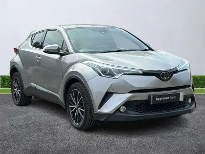 Used Toyota C-HR 116 HP (85 kW) 2017 Silver SUV