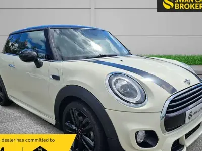 Used Mini Cooper Hatch 136 HP (100 kW) 2021 Hatchback